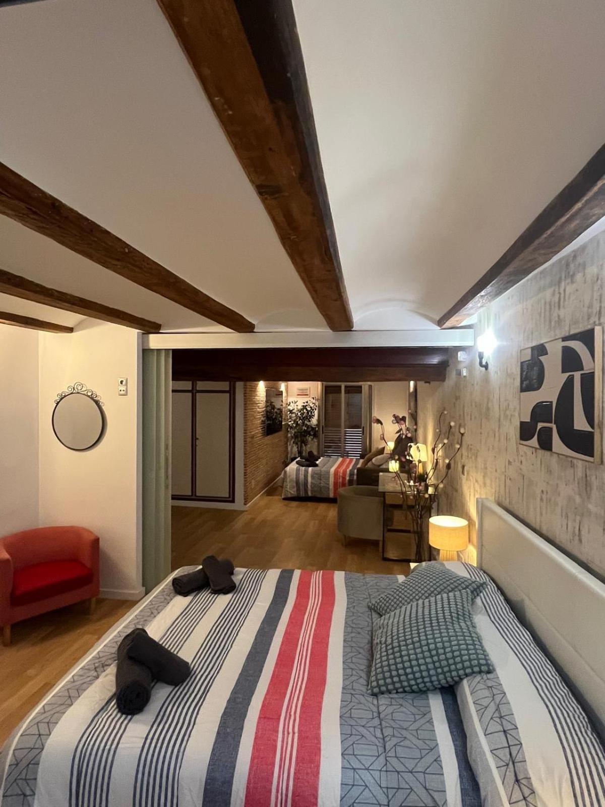 Apartamentos El Olivo Valencia Kültér fotó