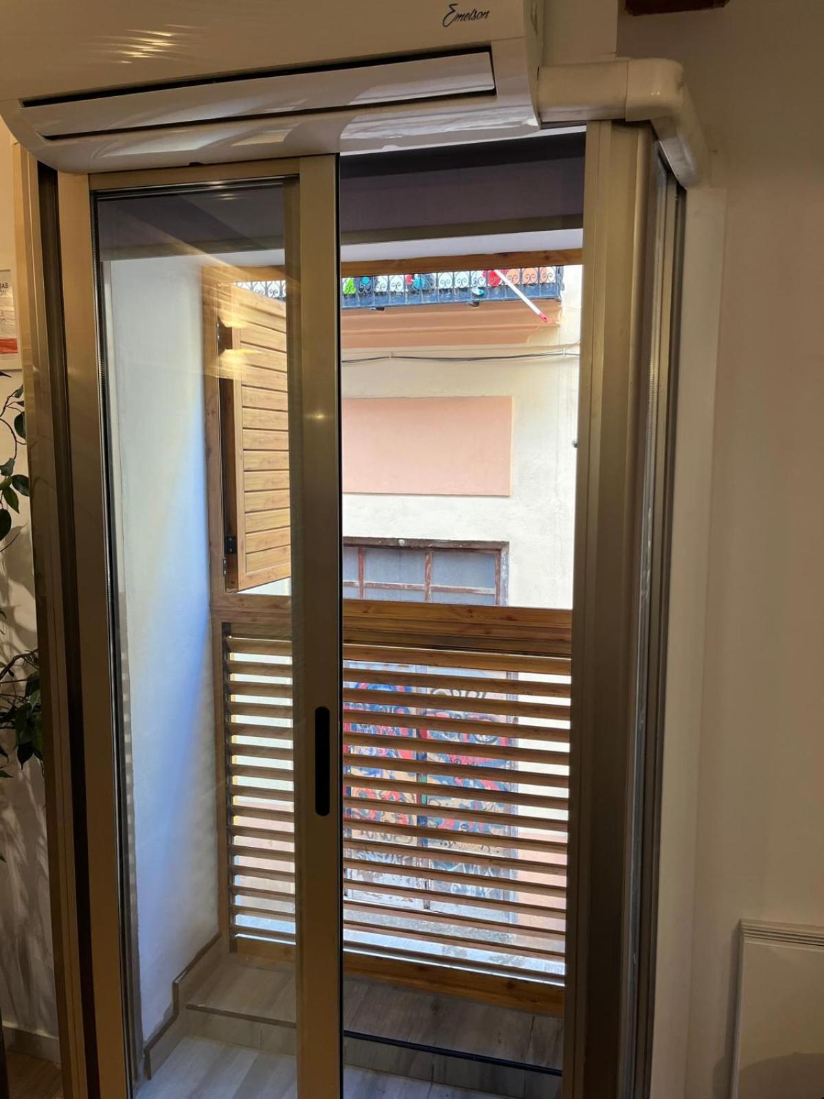Apartamentos El Olivo Valencia Kültér fotó